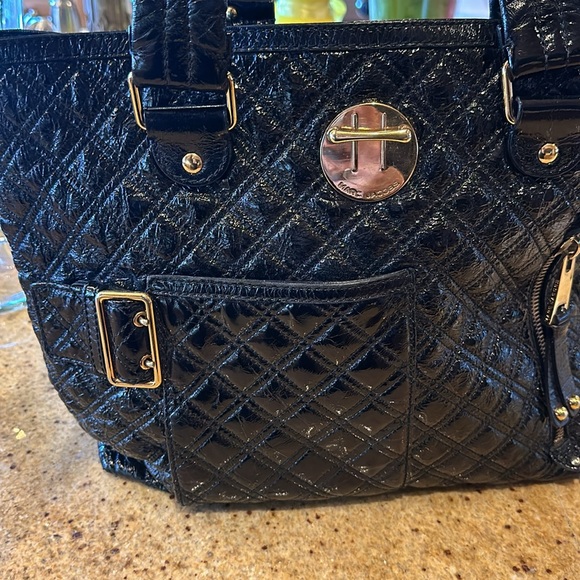 Marc Jacobs black quilted leather hobo satchel with gold hardware. - Picture 8 of 10